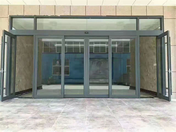 空降門